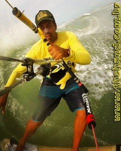 curso de kite surf - escola de kite - kiteboarding - kite trip - kitesurf em perobas - parrachos de perobas - São Miguel do Gostoso - curso de windsurf